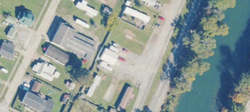 131 Railroad Ave