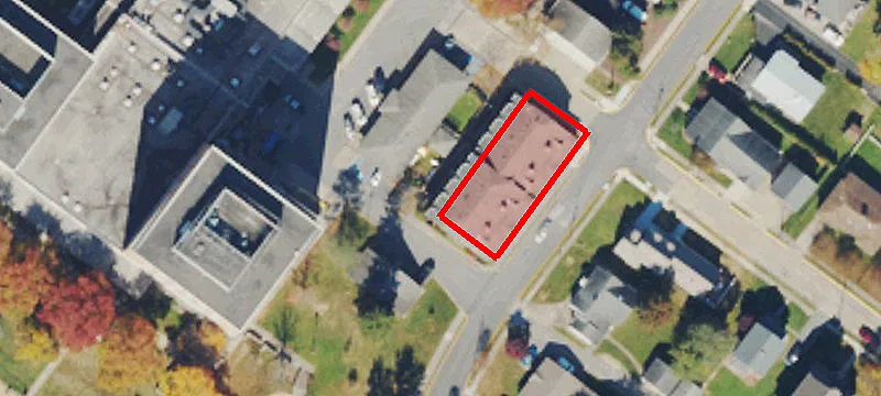 377 Oakland St, Unit 3