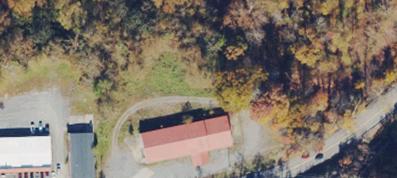 3261 Earl L Core Rd