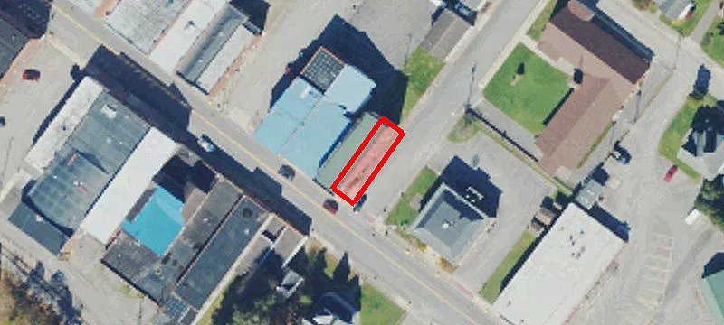 Main St Mason St