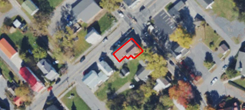 100 Main St