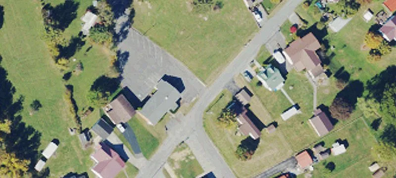 Maple St