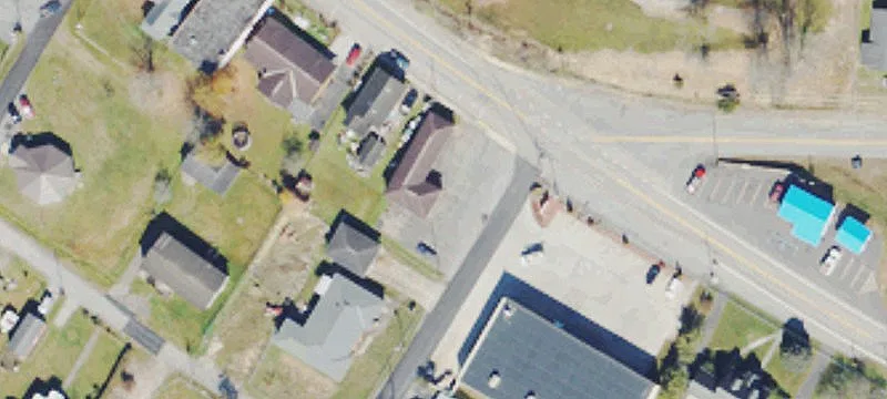 Maple St
