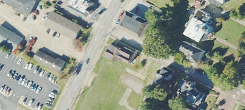 1046 Murdoch Ave