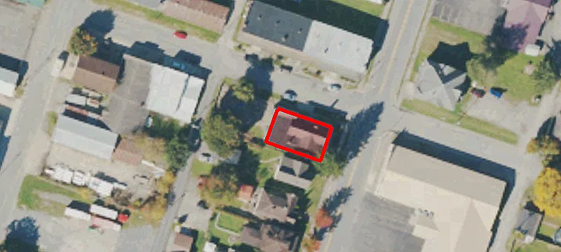 10th S Davis Ave