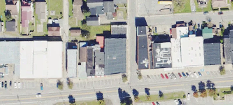 200 Main St