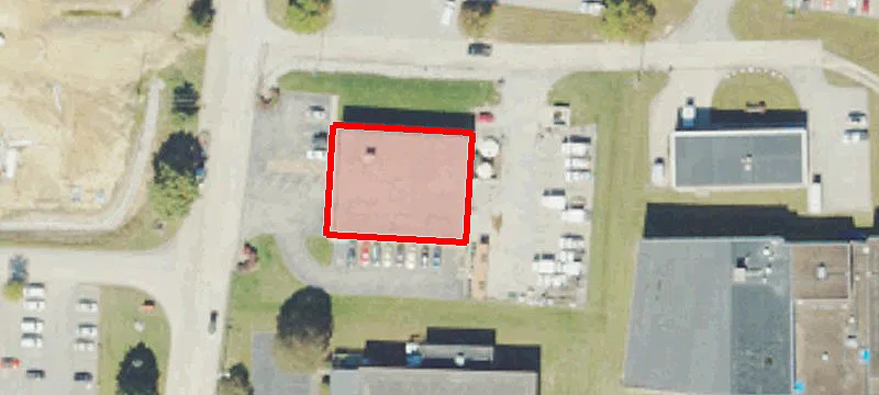 109 Erskine Ln