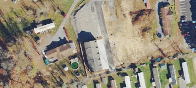 87 Greentree Dr
