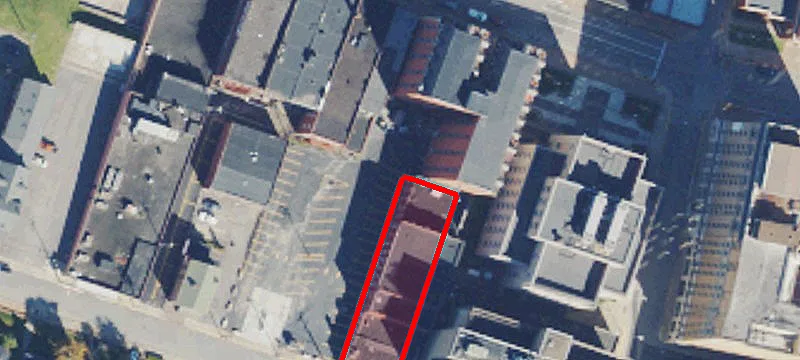 321 Main St