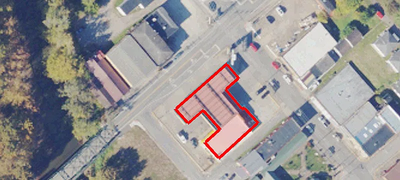 10 Lewis St