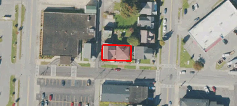 5th St