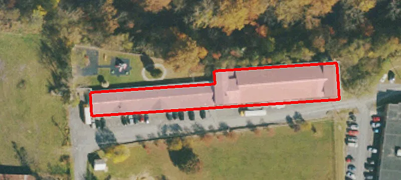 135 Hyre Ave