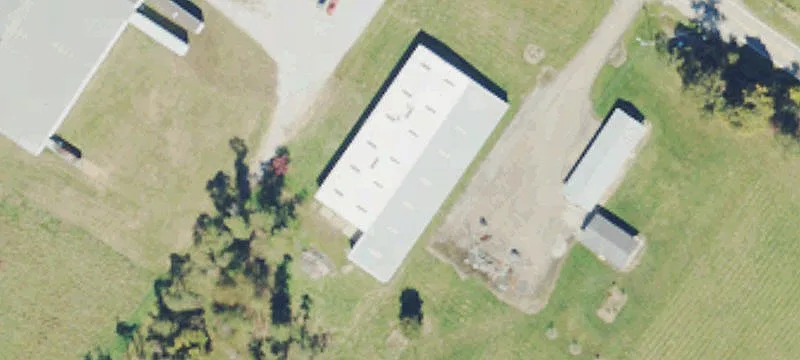 906 Fairground Rd