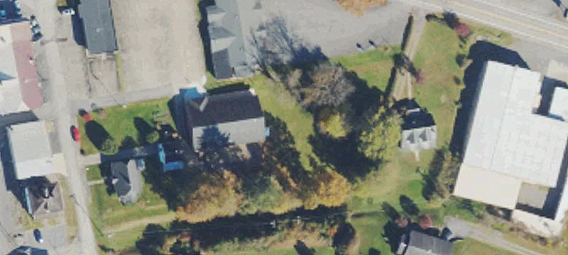 1840 Locust Ave