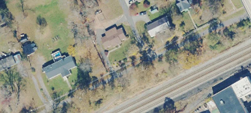 Edgar Ave