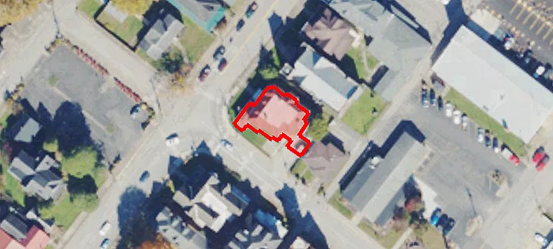 306 Main Ave