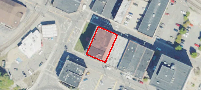 102 Stratton St