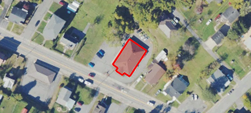 320 Jones Ave