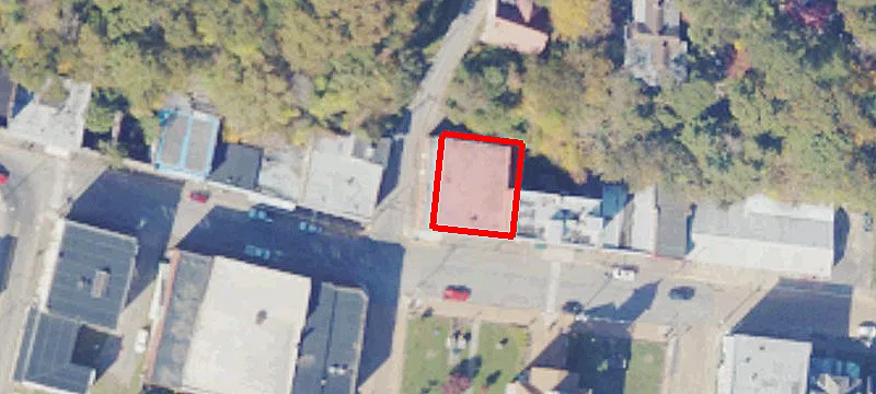 301 Main St