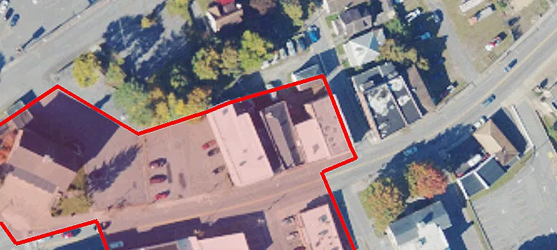 Main St