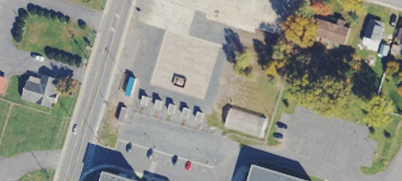 Main St