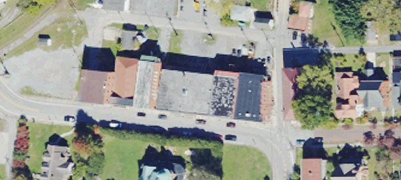 Main St
