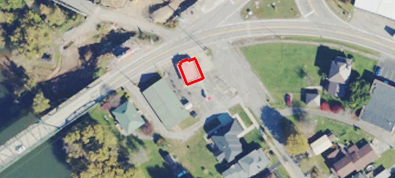 62 Elk St