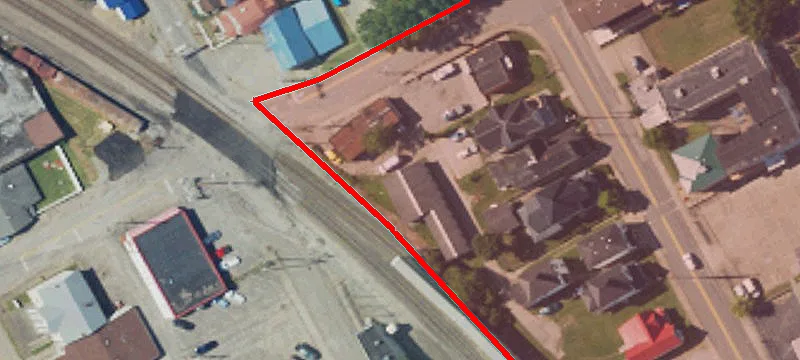 30 6th Ave