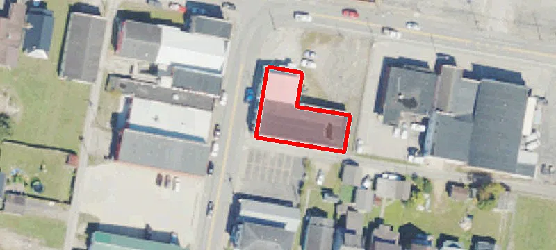 102 Walnut St