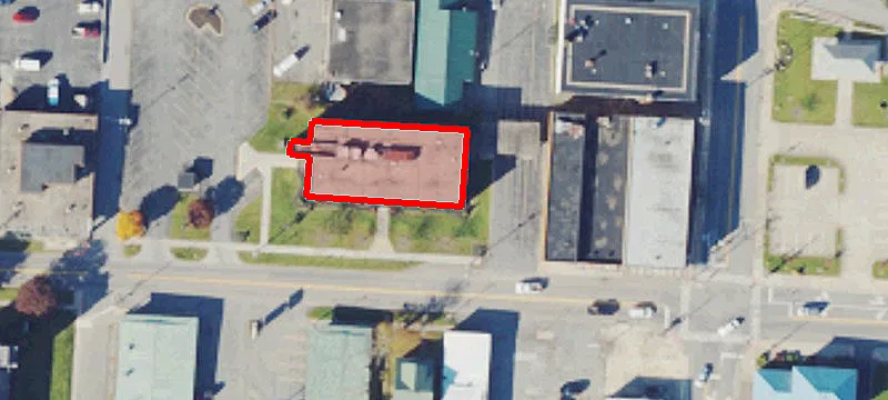 Main St
