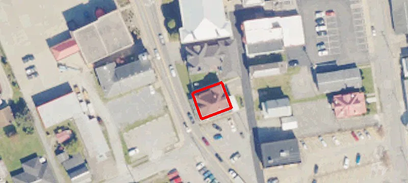 18 Locust St