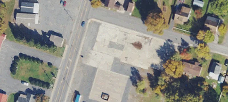 Main St