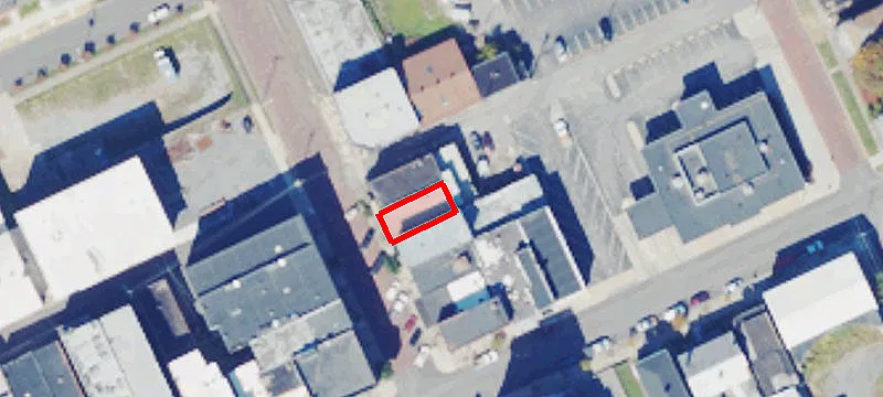215 3rd Ave