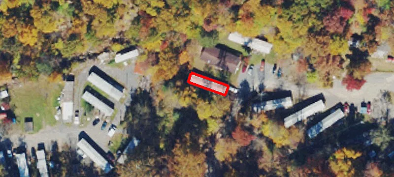 Maple Leaf Ln