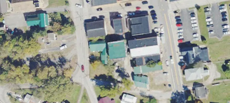 42 Mechanic St