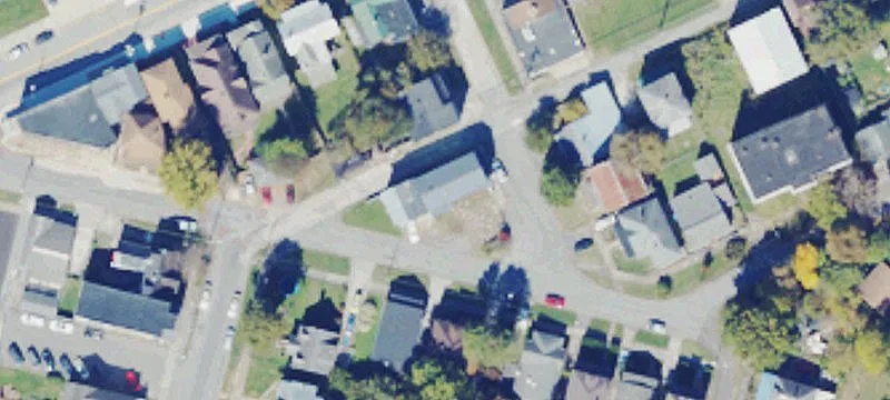 254 2nd Ave