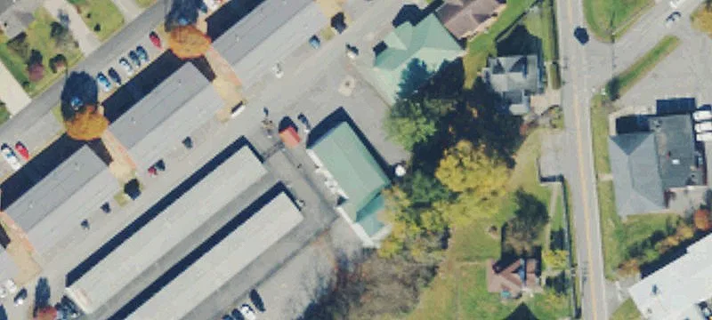 950 Pkwy Dr