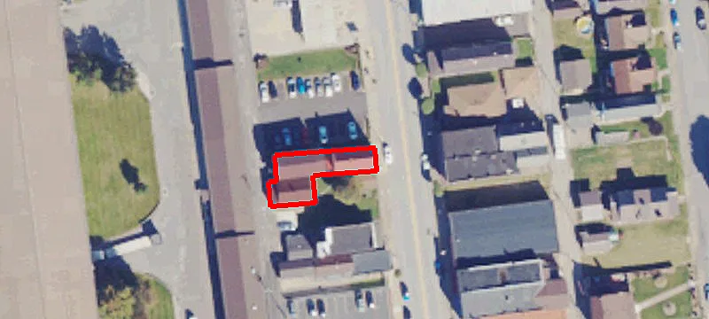 929 Main St