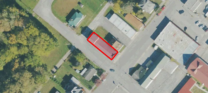 828 2nd Ave