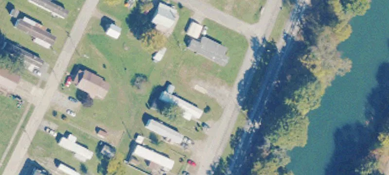 126 Railroad Ave