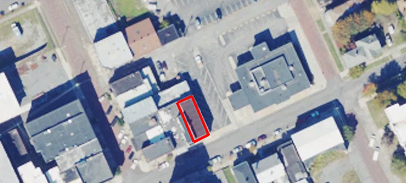 Temple St