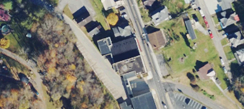 100 Main St