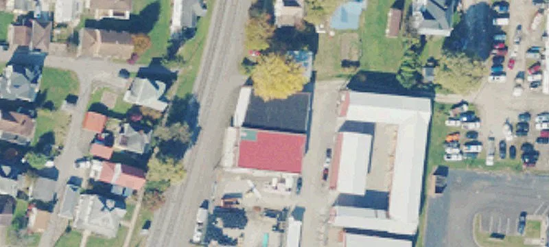 Linden Ave