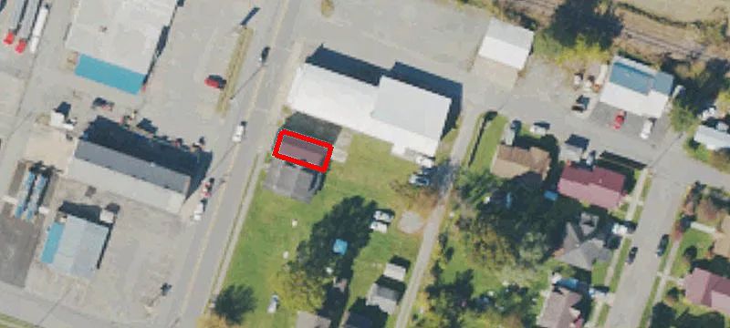 1201 Davis Ave