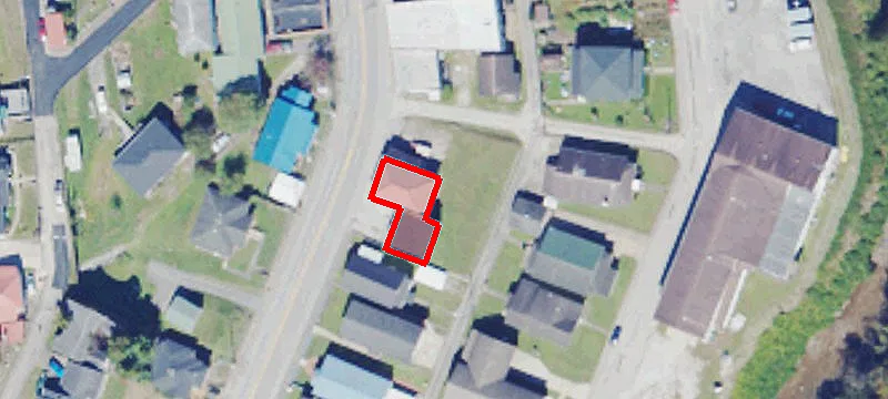702 Coal Riv Rd