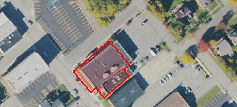 4 Randolph Ave Rm, Unit 201