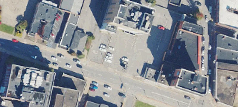 Main St