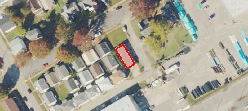 218 2nd Ave