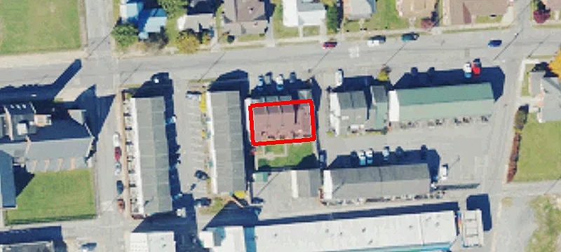 Straley Ave