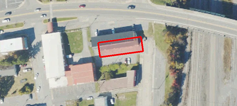 Straley Ave